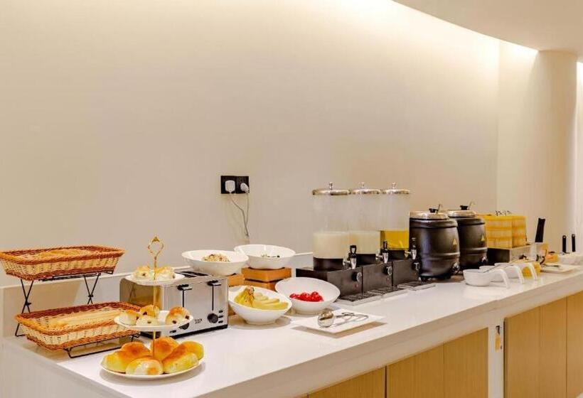 호텔 City Comfort Inn Shaorao Poyang