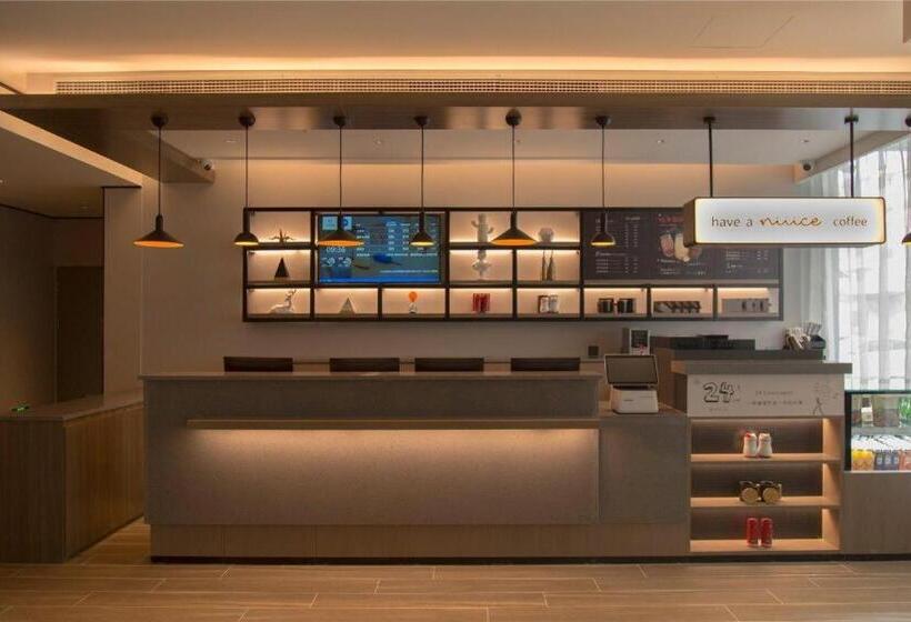 Hanting Hotel Zaozhuang Central Plaza