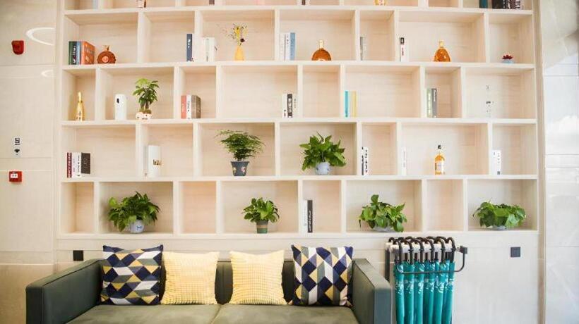 酒店 City Comfort Inn Heyuan Jianji University Town Wanda Plaza