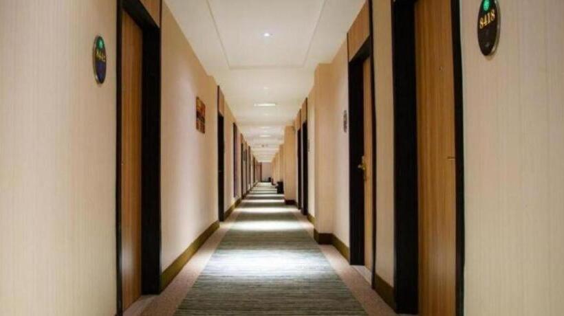 هتل Green Tree Inn Chuzhou Nanjiao District Shimao Square Longpan Road