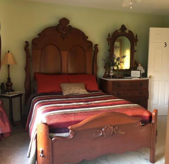مبيت وإفطار 1st Floor Guest Room With Private Full Bath