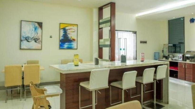 Отель City Comfort Inn Yulin Youth Square 1st People S Hospital