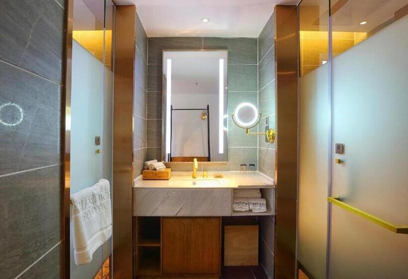 בית מלון כפרי James Joyce Coffetel·shenyang North Railway Station Shifu Square