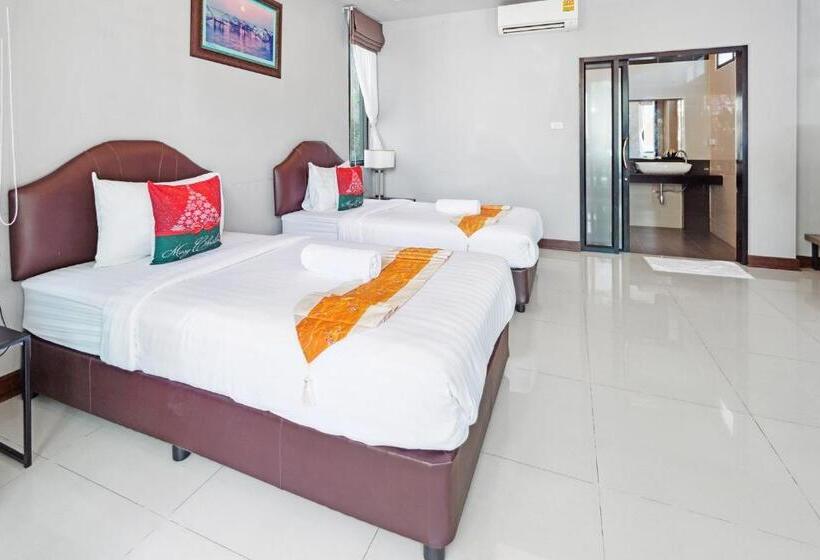 ホテル Nutchana Hill Boutique