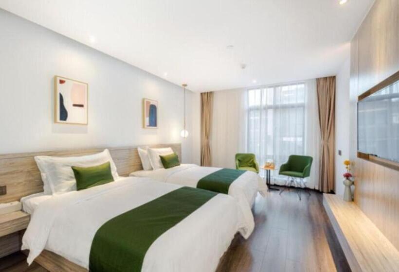 Immersing Hotel Yangshuo West Street Li Lake Travel Photography