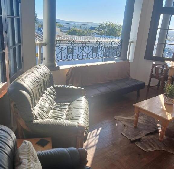 פנסיון Casamia