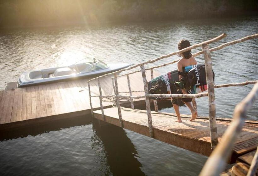 הוסטל Villa Paz   La Villa Group