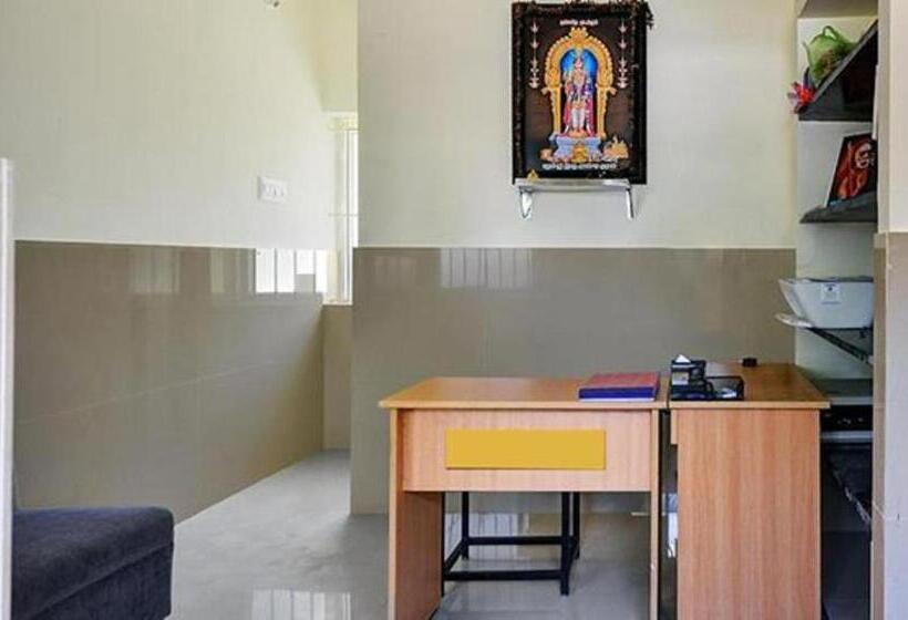 בית מלון כפרי Fabexpress Clover Castle   Nr Coimbatore International Airport