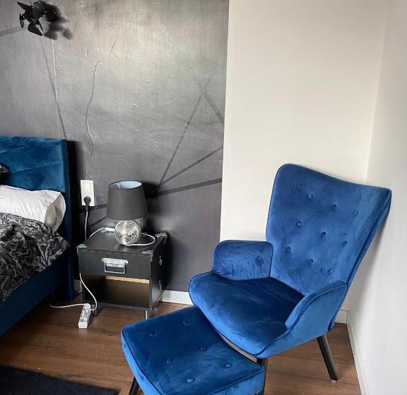 بنسيون La Fermette   Chambre Rock! De 45m2 Avec Lit King Size Proche D Arras