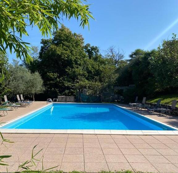 فندق Agriturismo Tschang Wilma