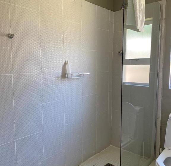 בית מלון כפרי Savoy