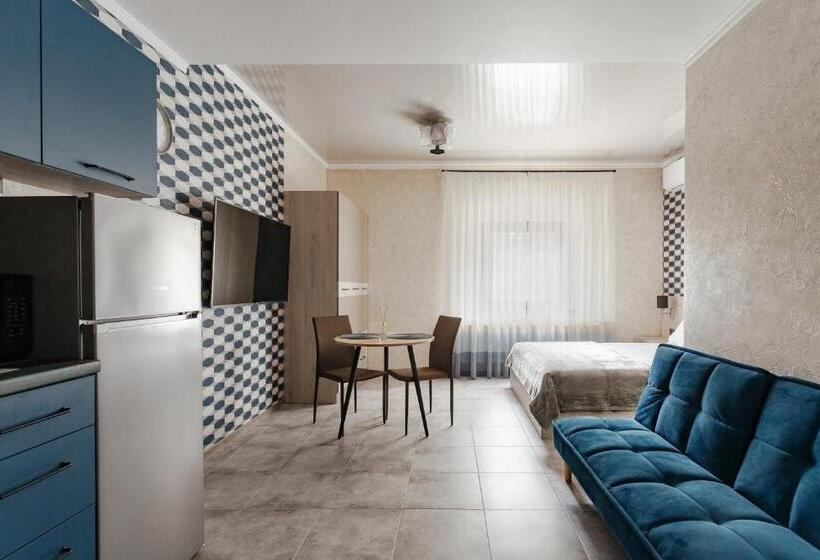 Yudgi   Home