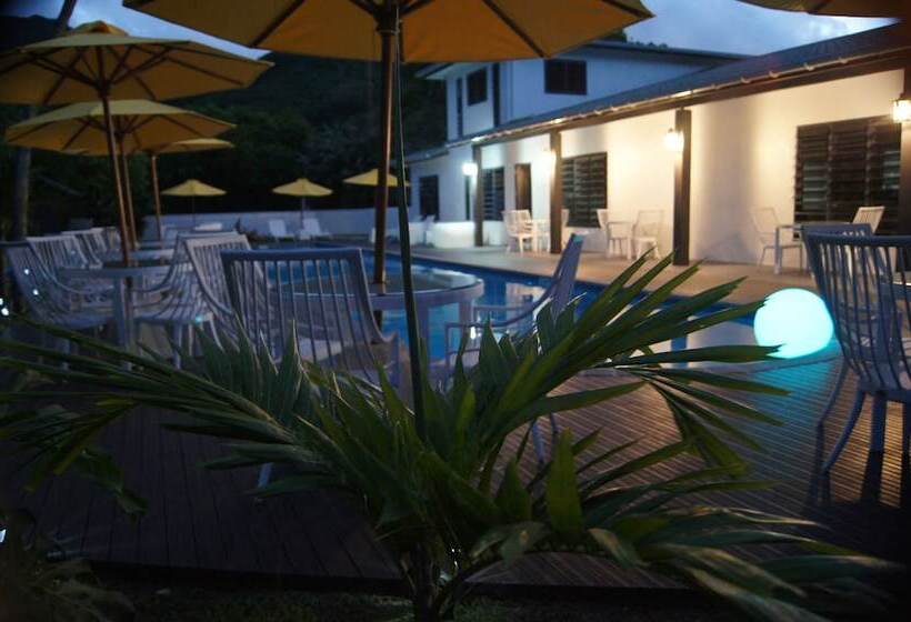 تختخواب و صبحانه Wellesley Hotel Rarotonga