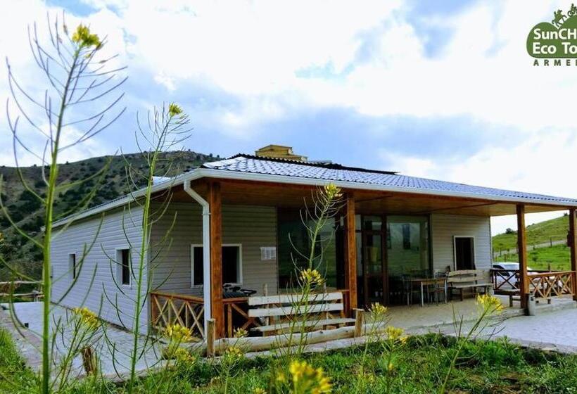 هتل Ecolodge In Wildlife Refuge