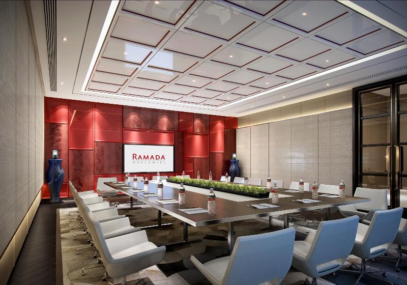 هتل Ramada Shanghai Songjiang