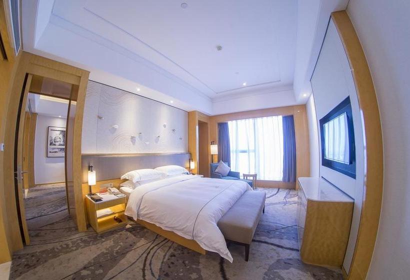 Hotel Yangzhou Changqing International