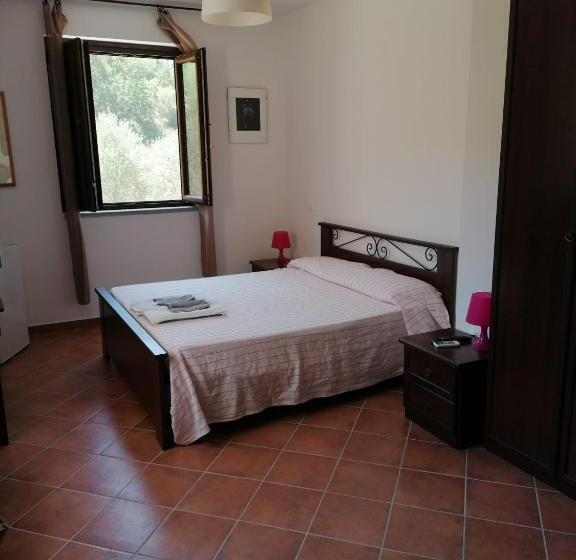 ホテル Podere La Starza