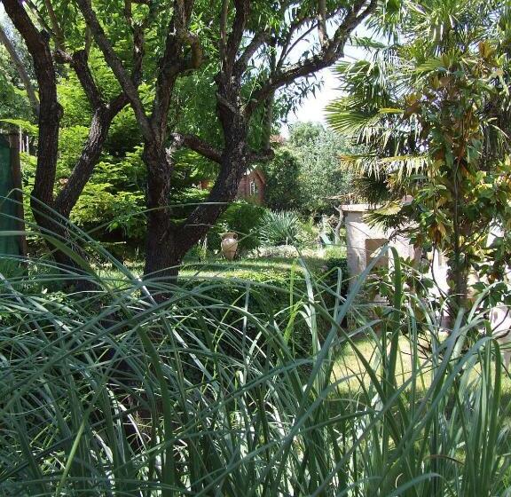 צימר Lou Pin Dou Papet