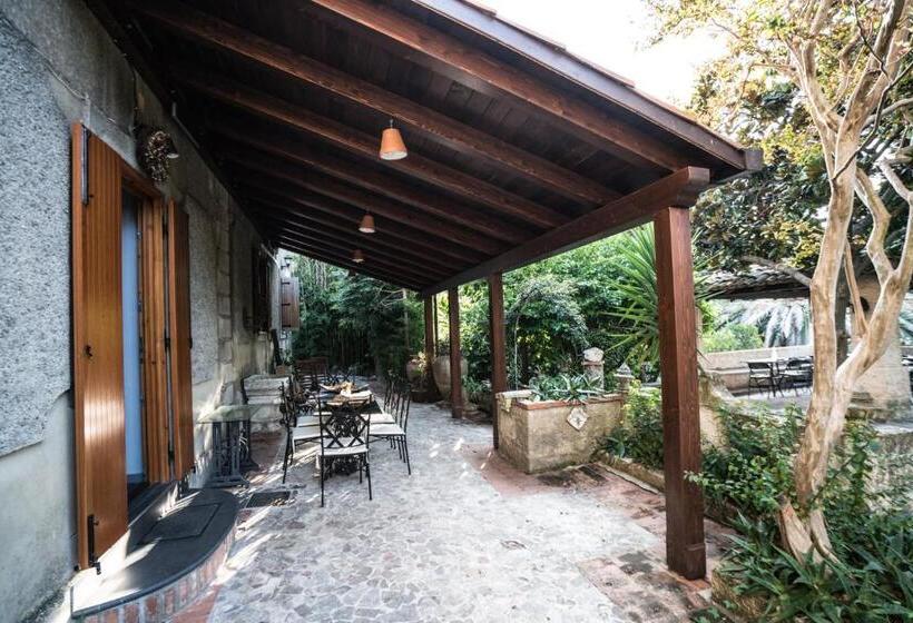 تختخواب و صبحانه Villa Ordile