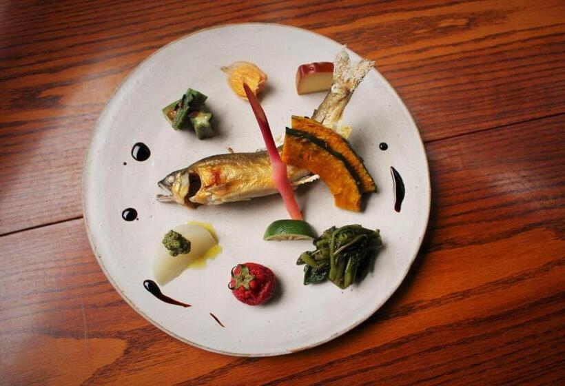 Pensión 小さなホテルセラヴィ