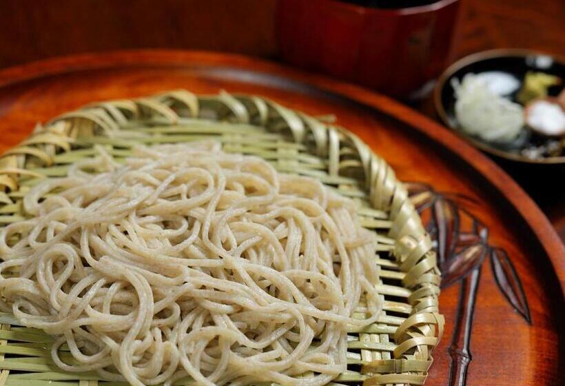 Pensión 小さなホテルセラヴィ