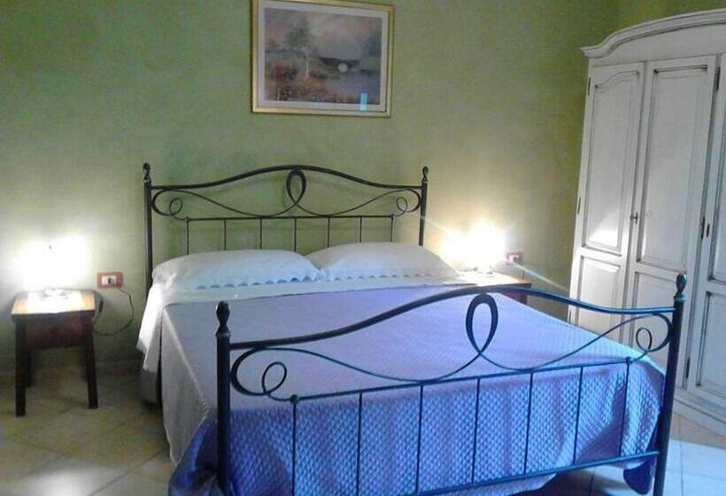 ペンション Affittacamere La Vigna