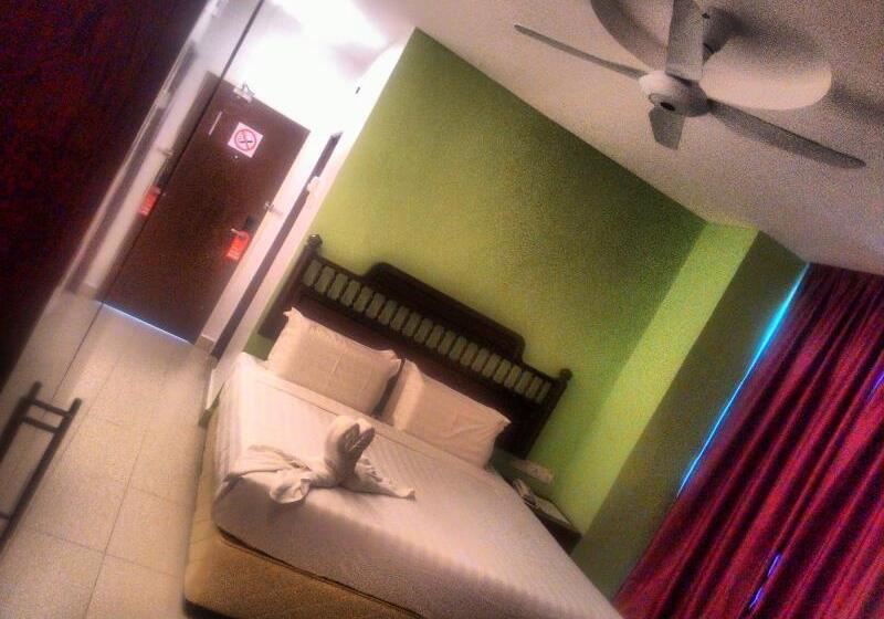 Mny Hotel & Resort
