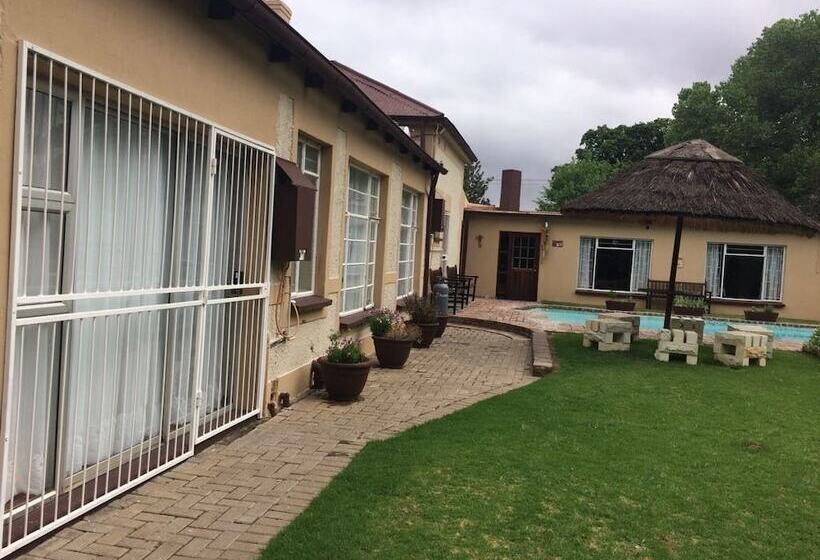 ベッドアンドブレックファースト Gewel Guesthouse