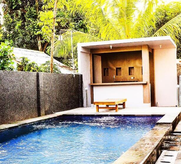 تختخواب و صبحانه Lazy Inn Kuta Lombok