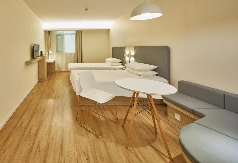 בית מלון כפרי Hanting  Changchun Yuanda Avenue