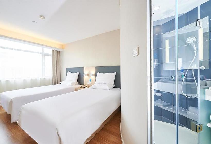 בית מלון כפרי Hanting  Changchun Yuanda Avenue