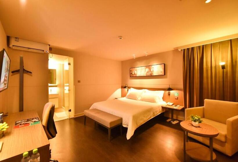 ホテル Jinjiang Inn Haikou Binhai Avenue Qilou Old Street