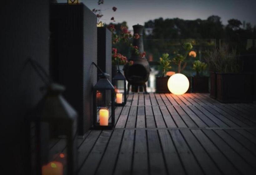 هتل Yakamoz Haijie