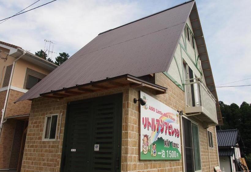 فندق صغير Kumamoto Guesthouse Minami Aso Little Asia