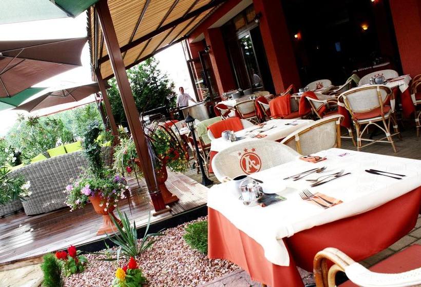 민박 Ambrózia étterem és Panzió