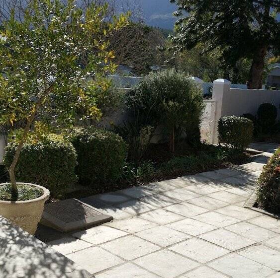 צימר Bergview Guesthouse Swellendam
