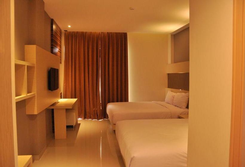 هتل Emerald  Pangandaran