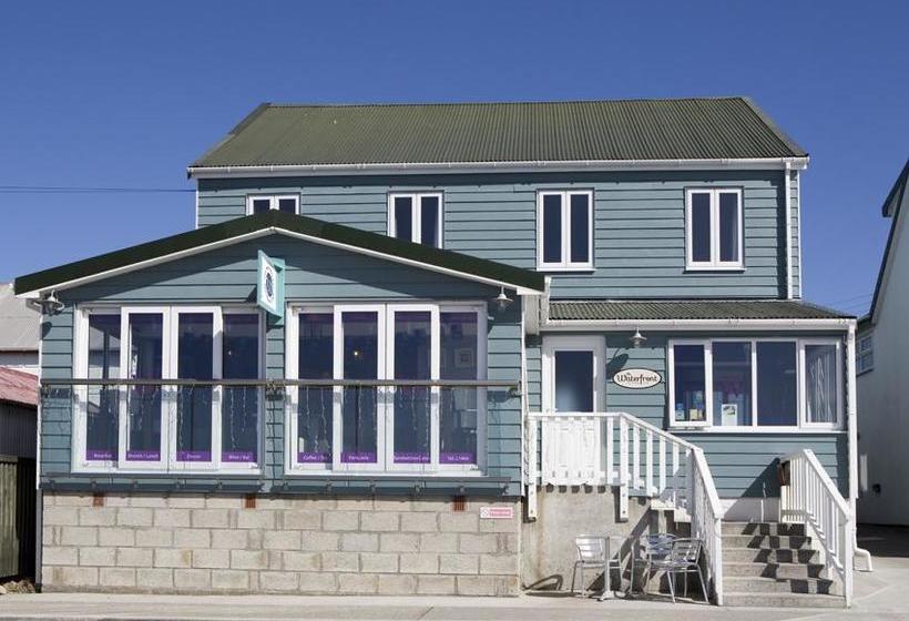 هتل The Waterfront Boutique