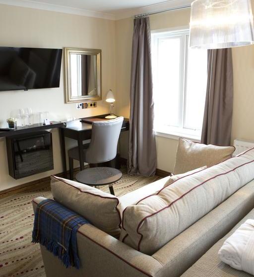 هتل The Waterfront Boutique