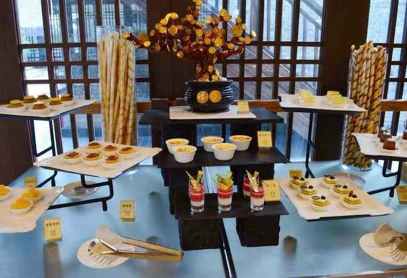 בית מלון כפרי Ven Courtyard