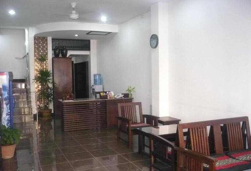 هاستل Faa Apartment