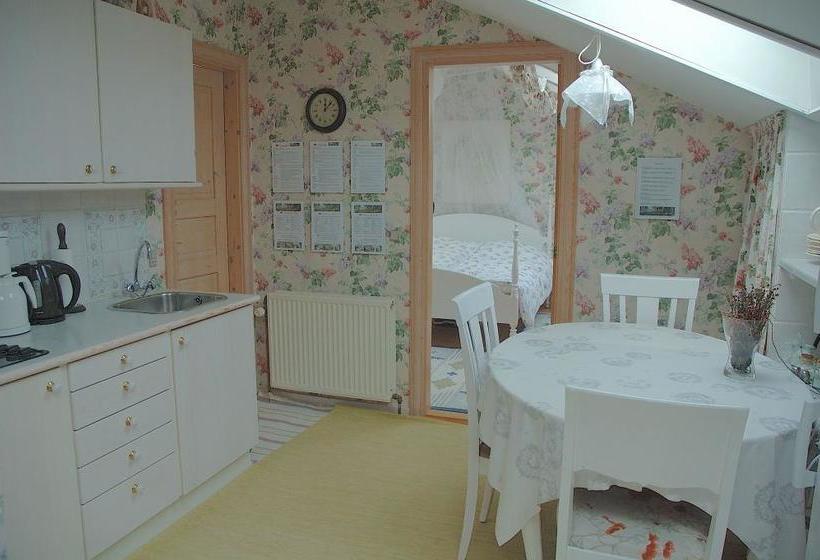 مبيت وإفطار Rosehouse Hillerød Bed And Kitchen