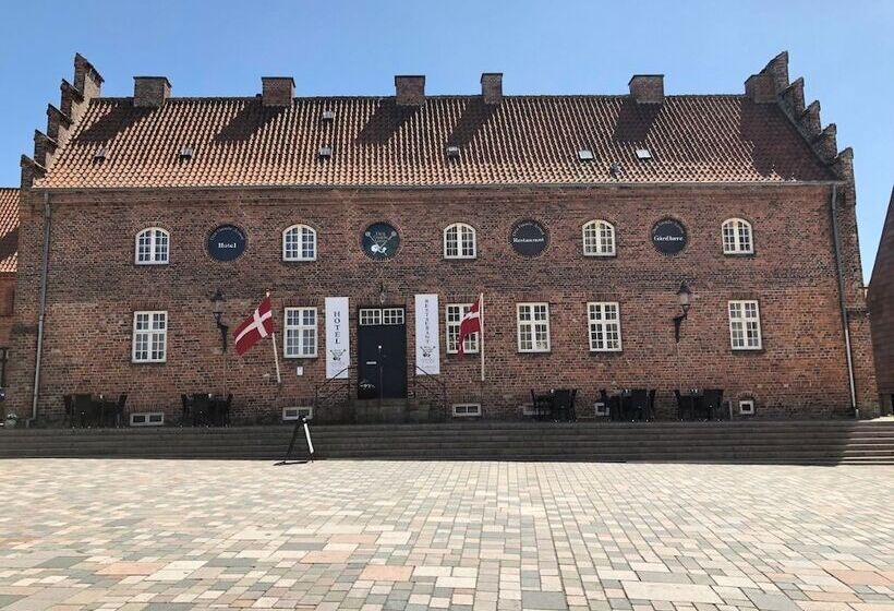 تختخواب و صبحانه Den Gamle Arrest