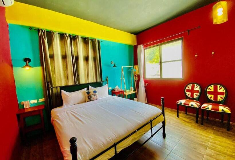 تختخواب و صبحانه 綠島寧靜海潛水 城堡館 Twinkleocean Diving Hostel