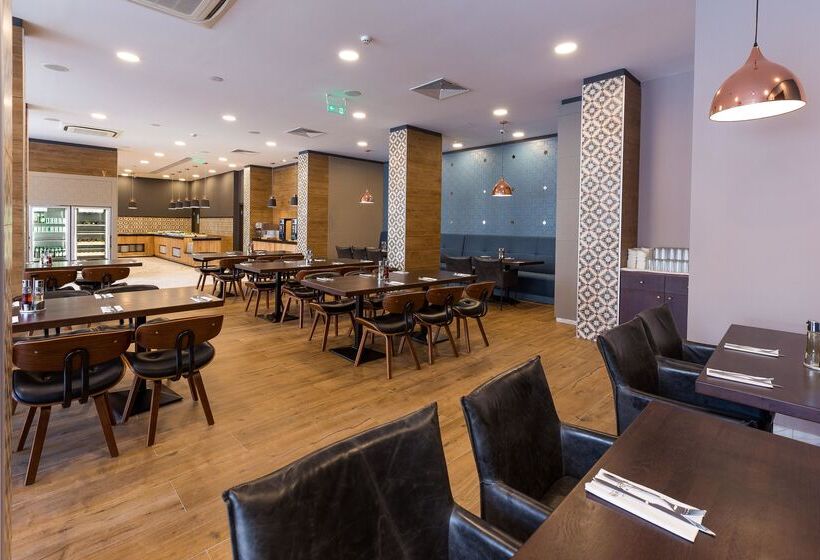 هتل Best Western Plus Premium Inn