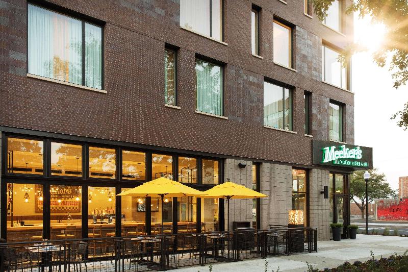 Отель Doubletree By Hilton Greeley At Lincoln Park