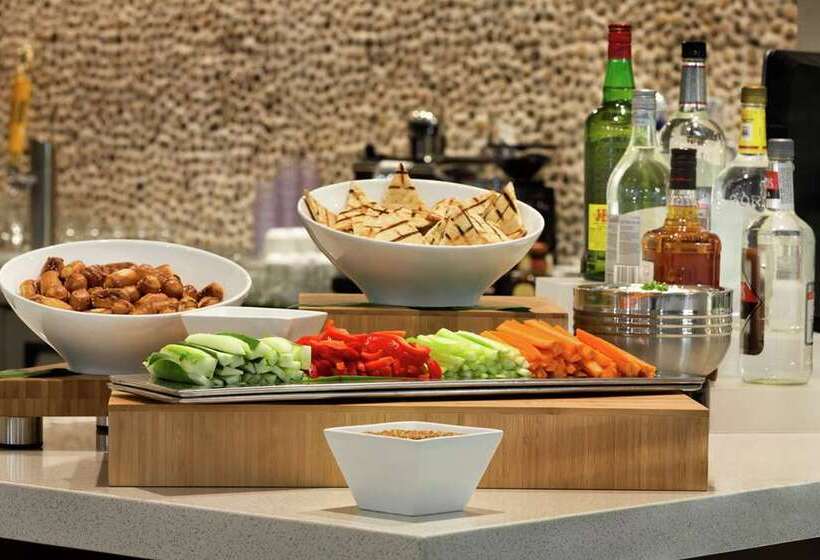 فندق Embassy Suites By Hilton Oahu Kapolei