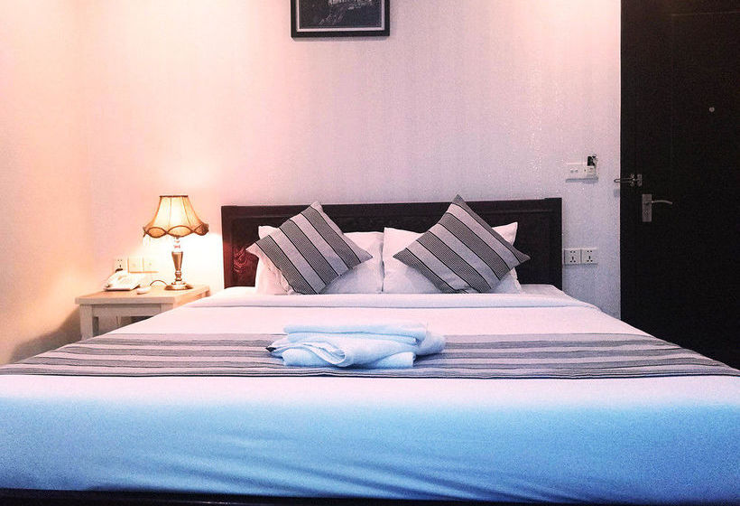 בית מלון כפרי Leaph Sokhak