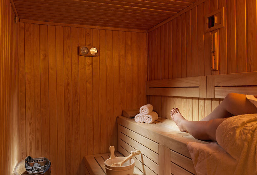 هتل Myconian Korali Relais & Chateaux