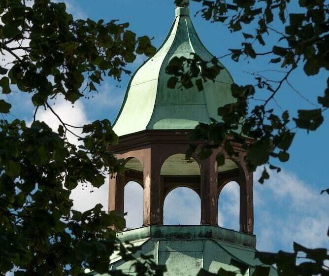 فندق Sauntehus Castle